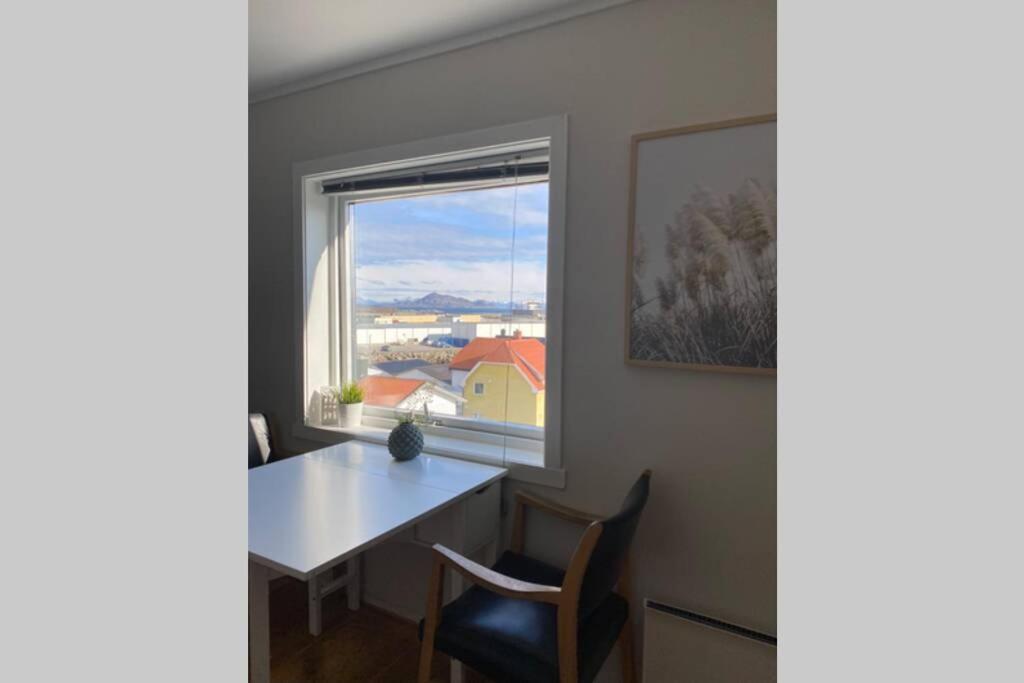 Koselig Leilighet Sentralt I Svolvaer Apartment Exterior photo